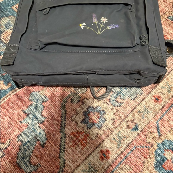 Kånken Blue/Grey Backpack with Embroidered Details - Picture 8 of 13
